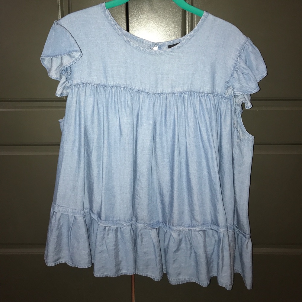 Women’s Chambray Top